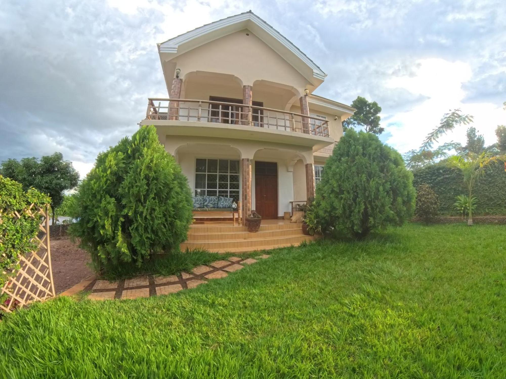 Kilimanjaro Accommodation Msaranga Luaran gambar